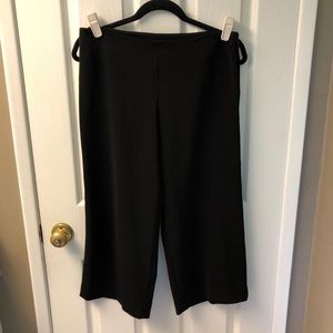 **Sale** White House Black Market Crop Trousers